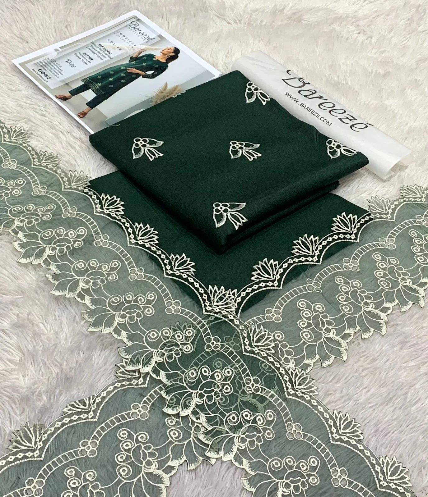 Bareeze Lawn 2 Piece Embroidered Suit