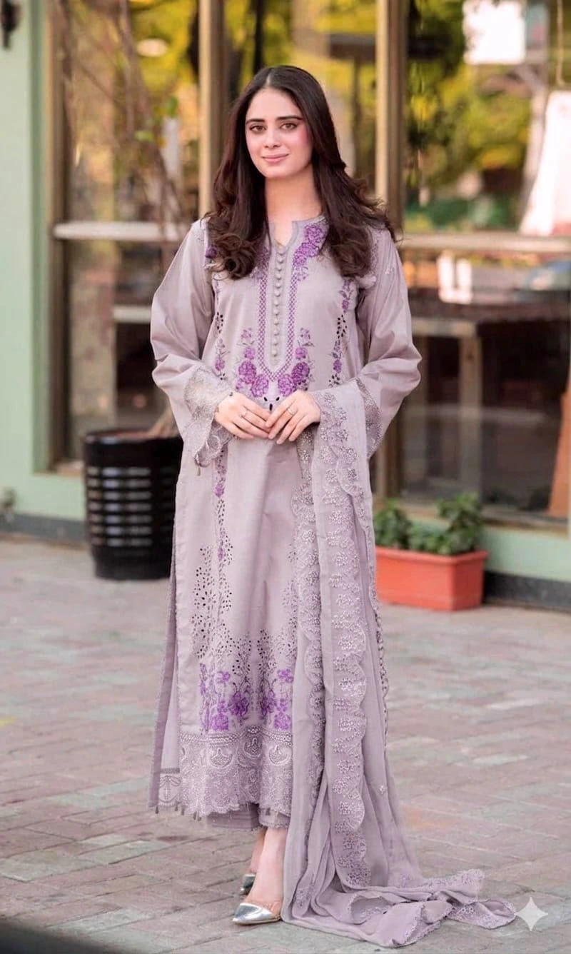 Premium unstitched Lawn Suits in Pakistan